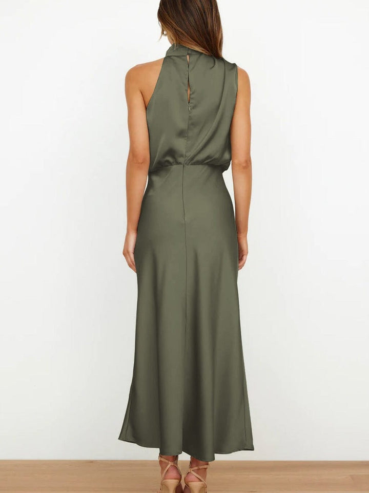 Grace™ – Elegant Silk Dress