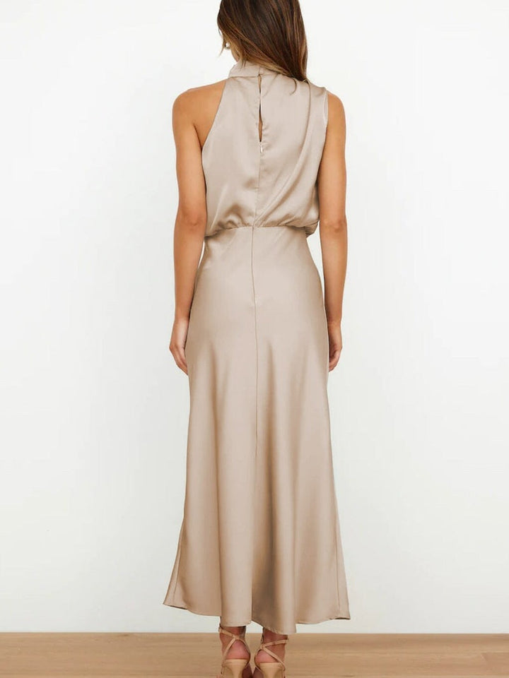 Grace™ – Elegant Silk Dress